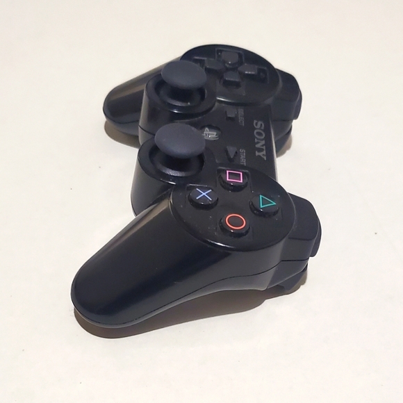PS3 Controller (ONLY) - Picture 5 of 5